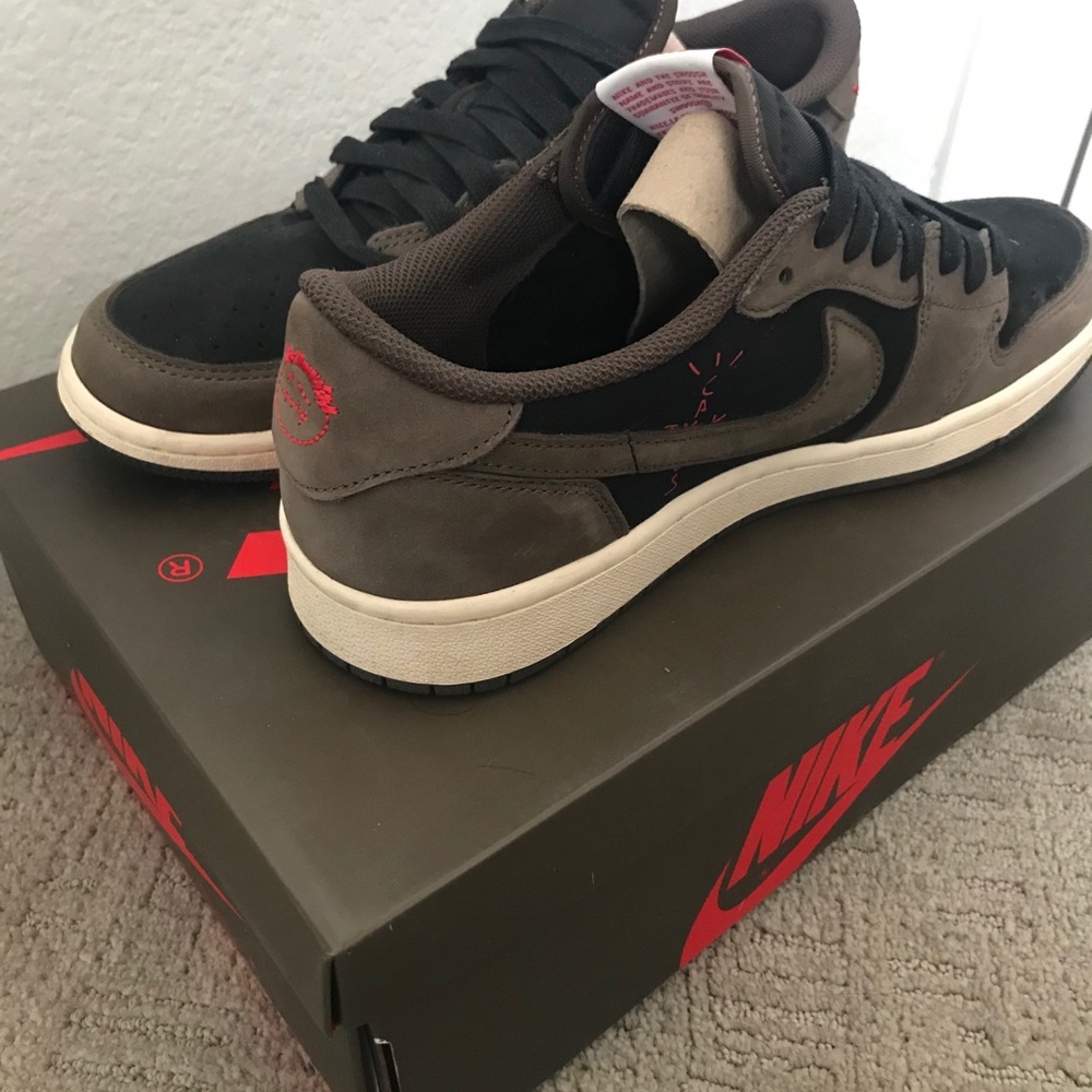 Travis Scott Air Jordan 1 Low